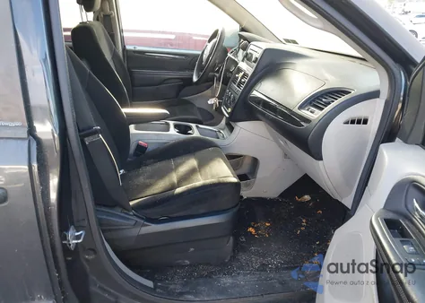 2012 Dodge Grand Caravan Sxt z USA, uszkodzony, nr VIN 2C4RDGCG0CR373255